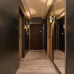 Bright Close To The Center Of By Rent Like
