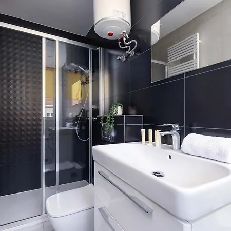 Bright Close To The Center Of By Rent Like * Katowice