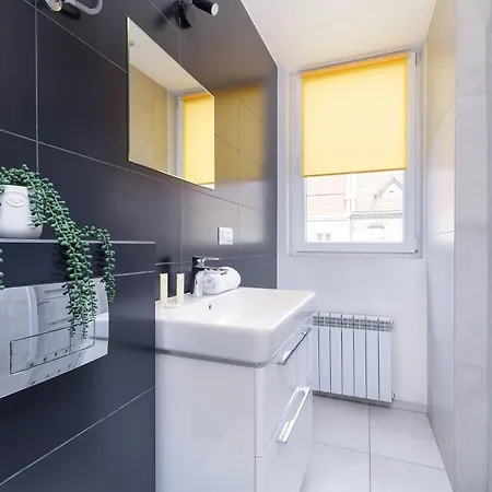 Апартаменты Bright Close To The Center Of By Rent Like Катовице