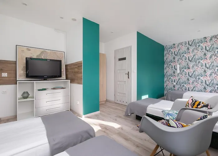 דירה Bright Close To The Center Of By Rent Like קטוביץ