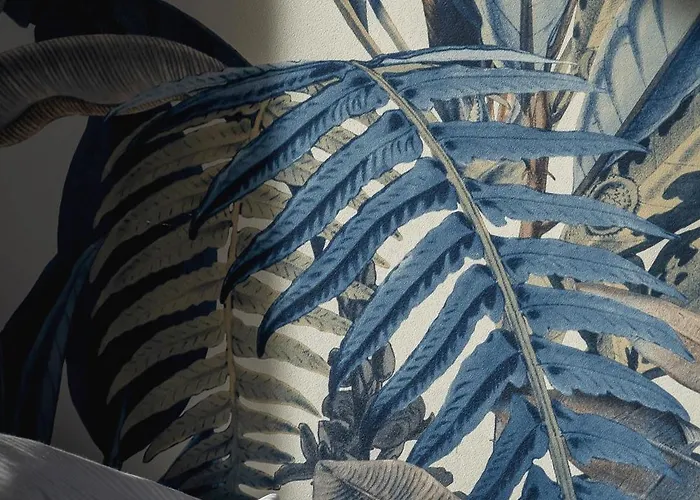 דירה Bright Close To The Center Of By Rent Like *